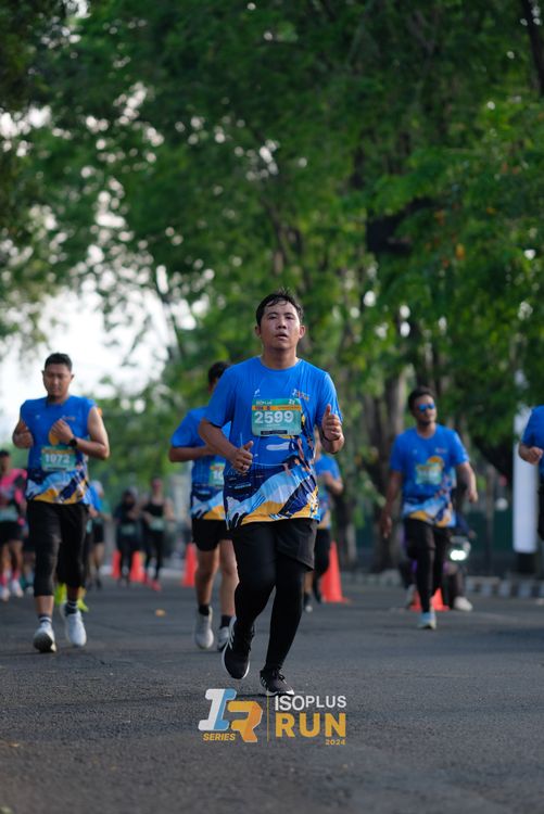 Race photo from Isoplus Run 2024 Surabaya