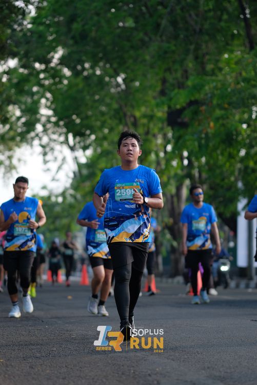 Race photo from Isoplus Run 2024 Surabaya