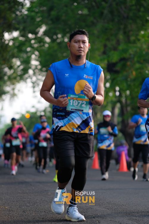 Race photo from Isoplus Run 2024 Surabaya