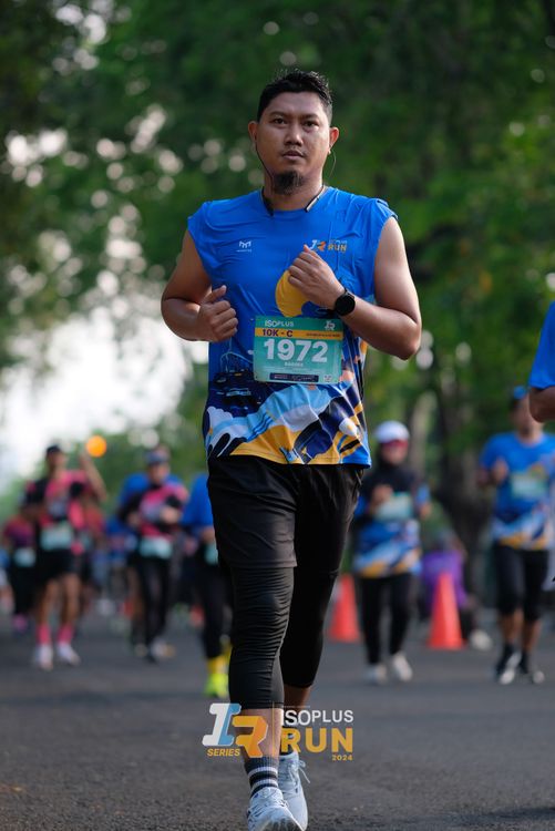 Race photo from Isoplus Run 2024 Surabaya