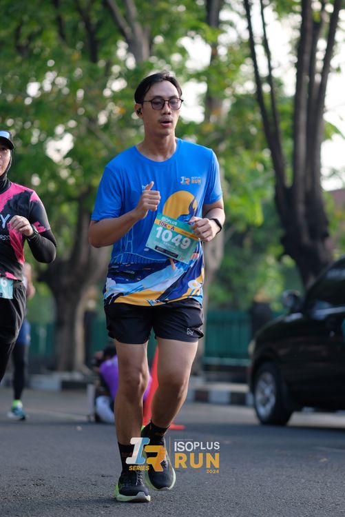 Race photo from Isoplus Run 2024 Surabaya