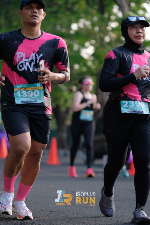 Race photo from Isoplus Run 2024 Surabaya