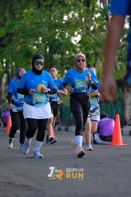 Race photo from Isoplus Run 2024 Surabaya