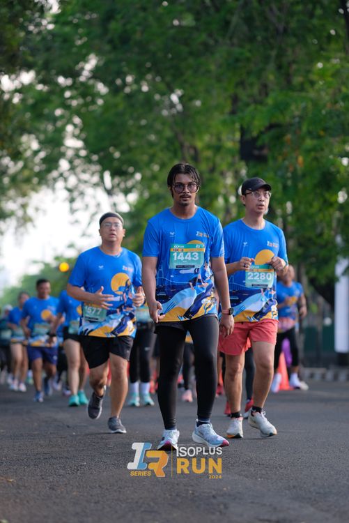 Race photo from Isoplus Run 2024 Surabaya