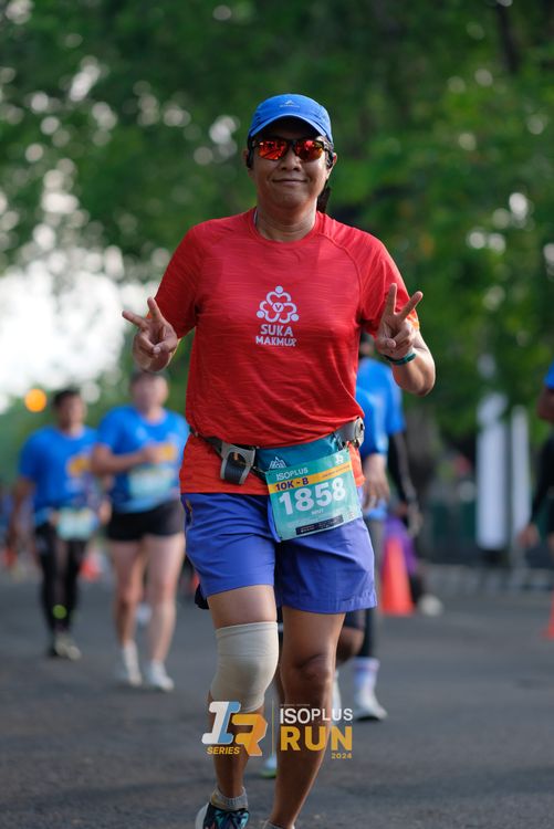 Race photo from Isoplus Run 2024 Surabaya