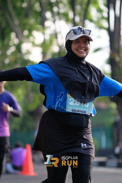 Race photo from Isoplus Run 2024 Surabaya