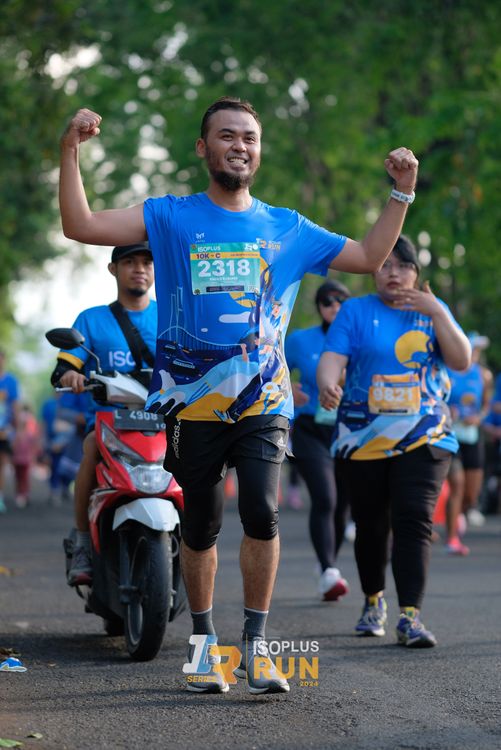 Race photo from Isoplus Run 2024 Surabaya