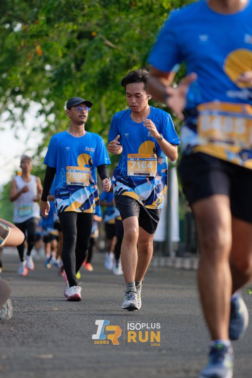 Race photo from Isoplus Run 2024 Surabaya