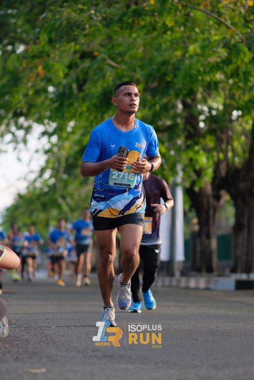 Race photo from Isoplus Run 2024 Surabaya