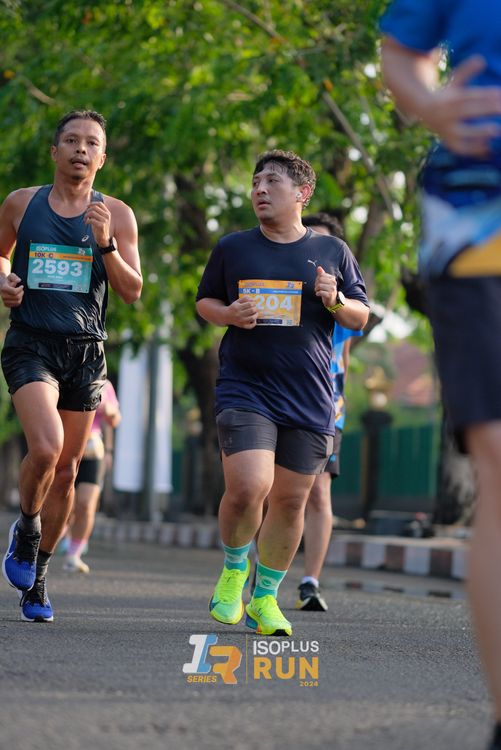 Race photo from Isoplus Run 2024 Surabaya