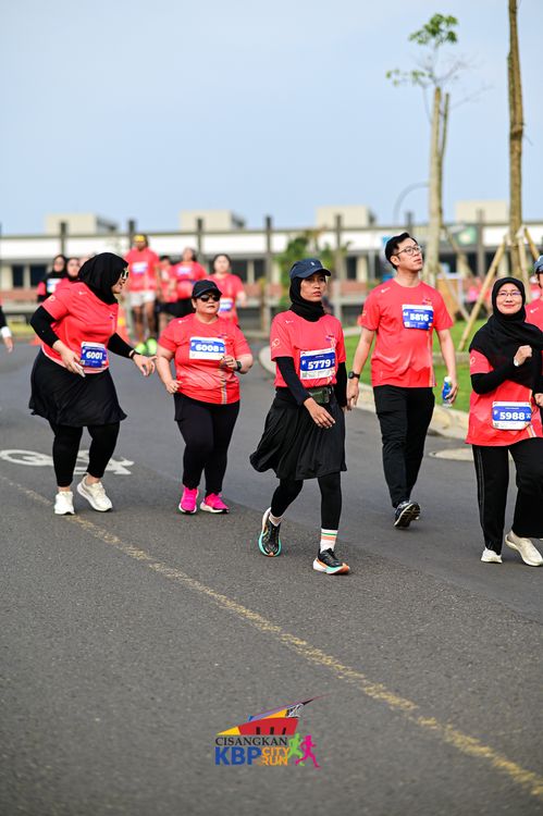 Race photo from CISANGKAN KBP CITY RUN 2025