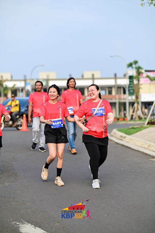 Race photo from CISANGKAN KBP CITY RUN 2025