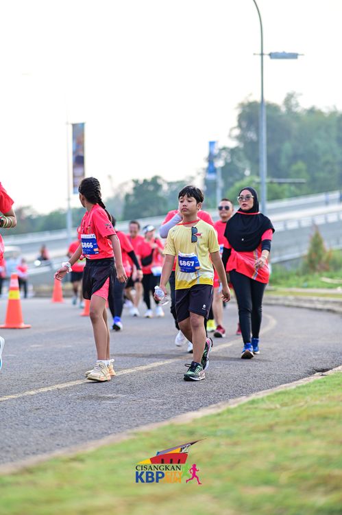 Race photo from CISANGKAN KBP CITY RUN 2025