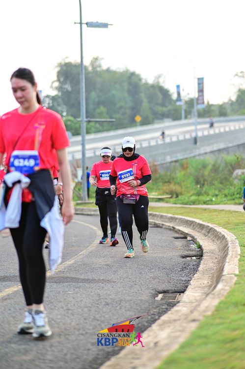 Race photo from CISANGKAN KBP CITY RUN 2025