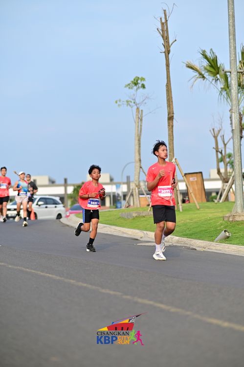 Race photo from CISANGKAN KBP CITY RUN 2025