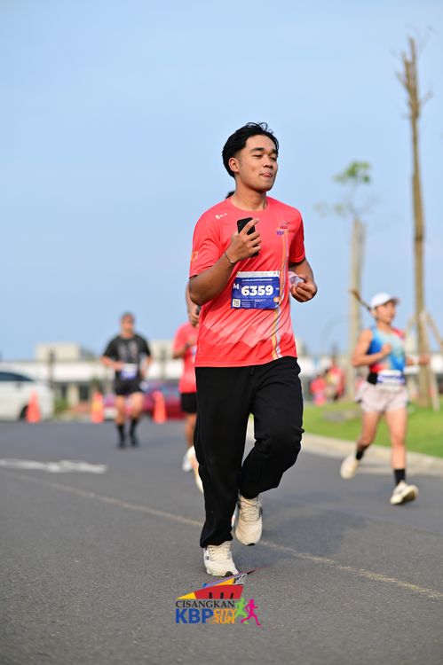 Race photo from CISANGKAN KBP CITY RUN 2025
