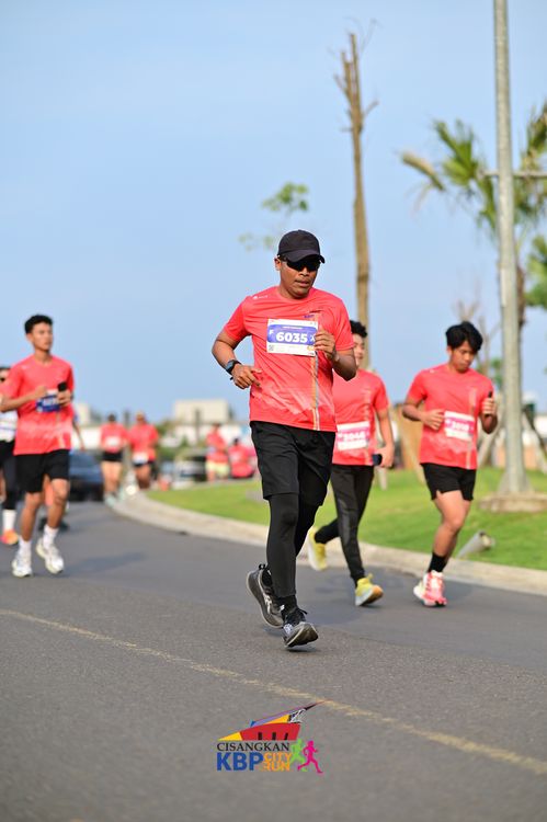 Race photo from CISANGKAN KBP CITY RUN 2025