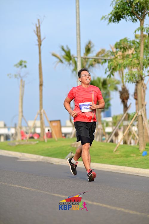 Race photo from CISANGKAN KBP CITY RUN 2025