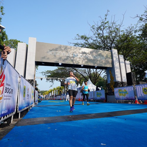 Race photo from BOGORUN 2026