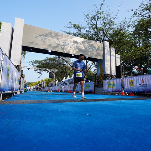 Race photo from BOGORUN 2026