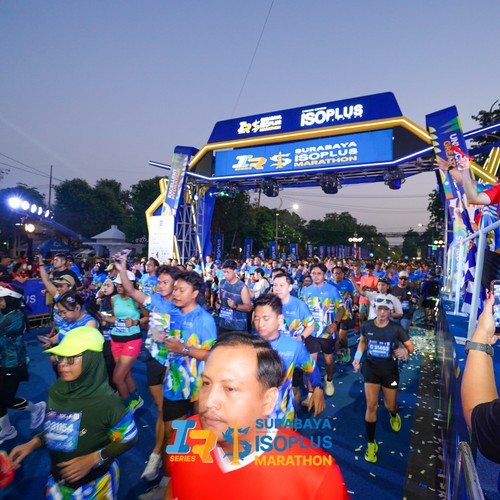 Race photo from SURABAYA ISOPLUS MARATHON 2026