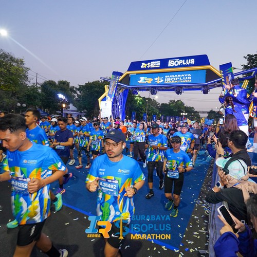 Race photo from SURABAYA ISOPLUS MARATHON 2026