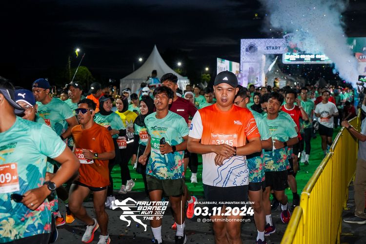Race photo from Arutmin Borneo Run 2024
