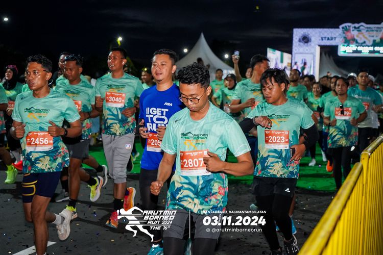 Race photo from Arutmin Borneo Run 2024