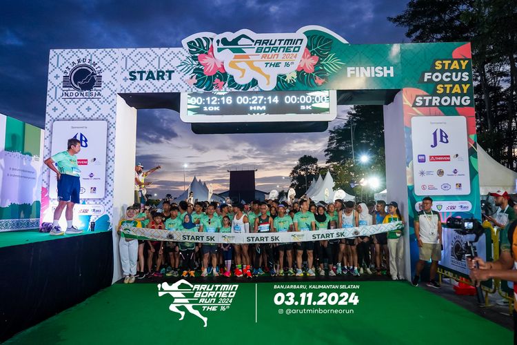 Race photo from Arutmin Borneo Run 2024