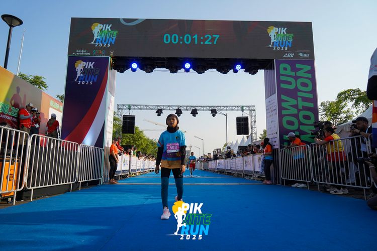 Race photo from PIK NITE RUN 2025