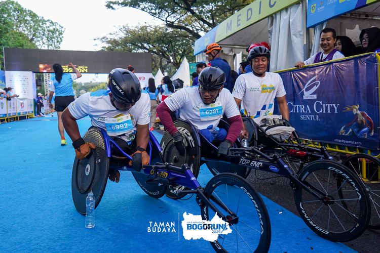 Race photo from Taman Budaya x BOGORUN 2025