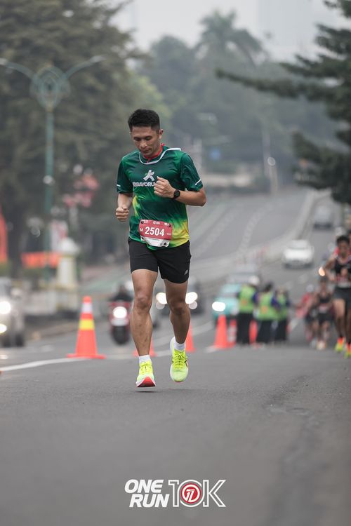 Race photo from ONE RUN 10K 2025
