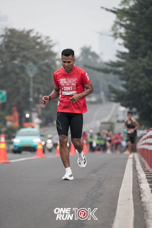 Race photo from ONE RUN 10K 2025