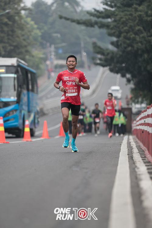 Race photo from ONE RUN 10K 2025