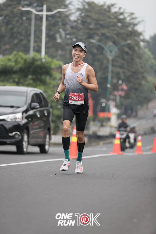 Race photo from ONE RUN 10K 2025