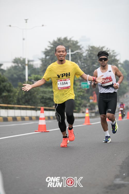 Race photo from ONE RUN 10K 2025