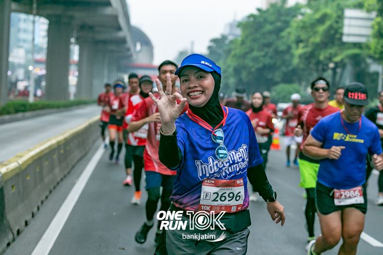 Race photo from ONE RUN 10 K