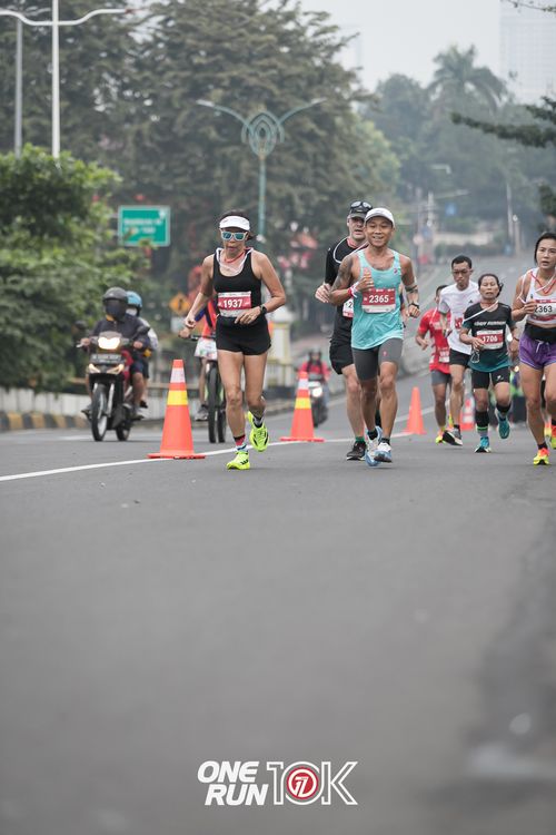 Race photo from ONE RUN 10K 2025