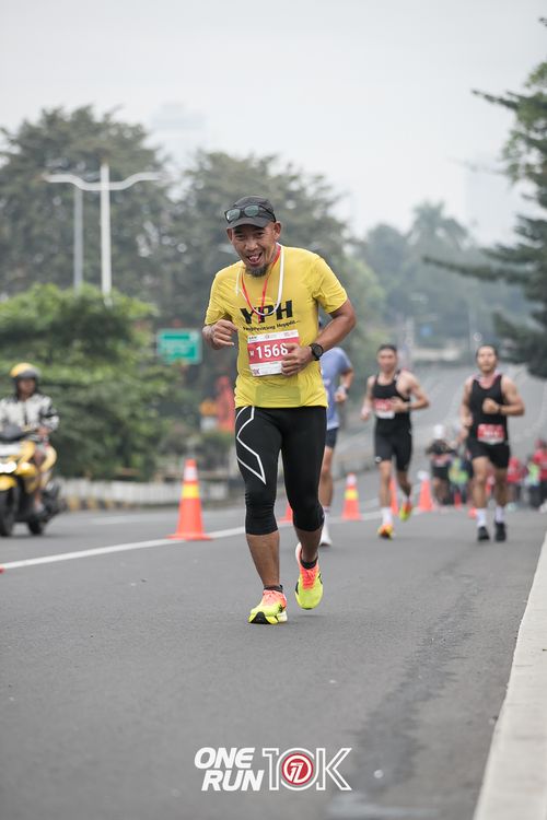 Race photo from ONE RUN 10K 2025