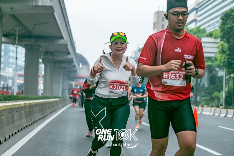 Race photo from ONE RUN 10 K