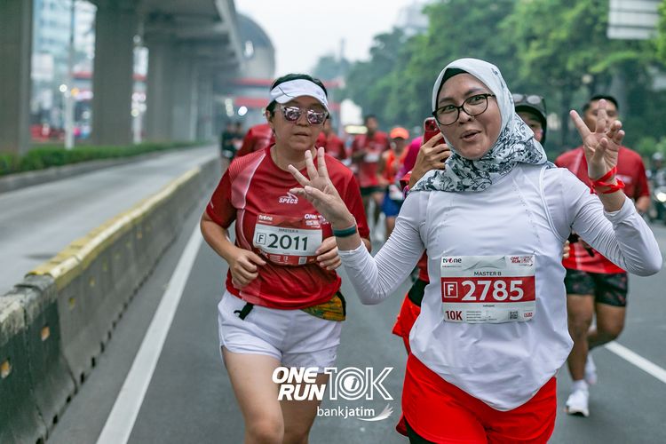 Race photo from ONE RUN 10 K