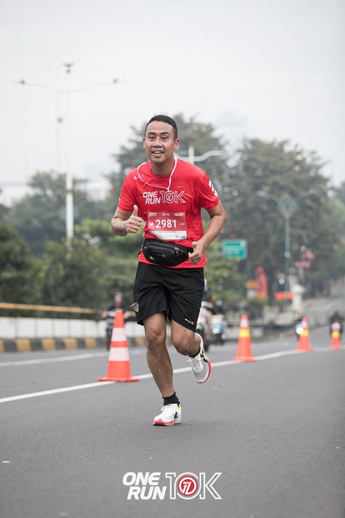 Race photo from ONE RUN 10K 2025