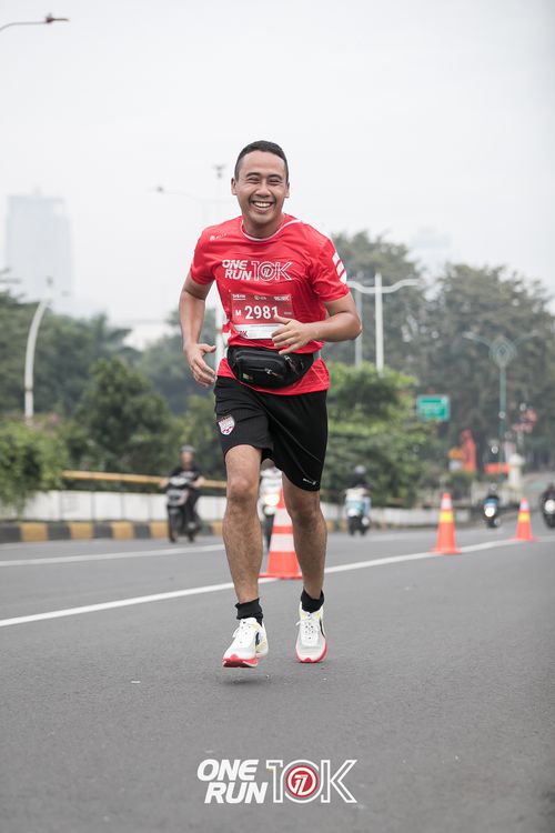 Race photo from ONE RUN 10K 2025
