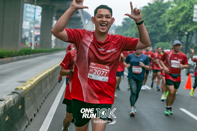Race photo from ONE RUN 10 K