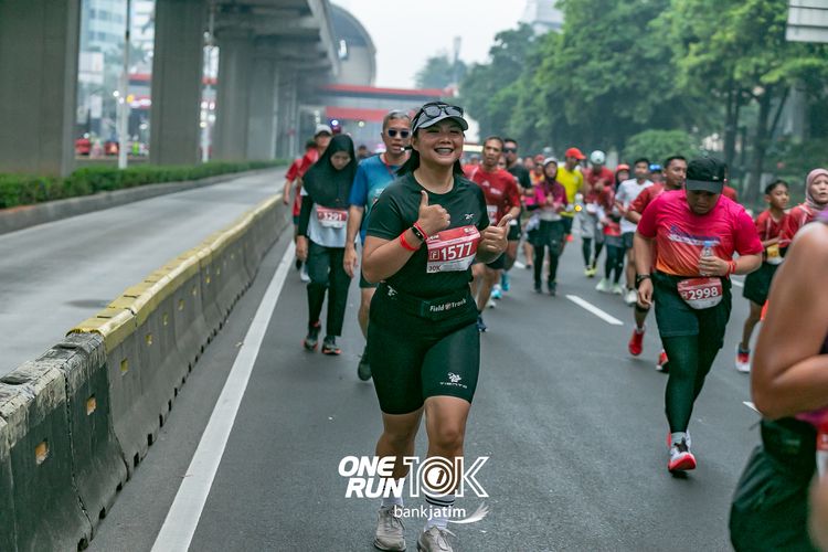 Race photo from ONE RUN 10 K