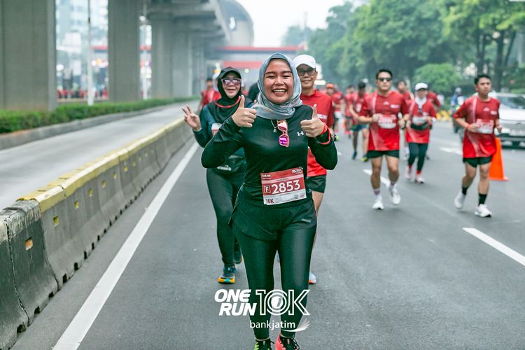 Race photo from ONE RUN 10 K