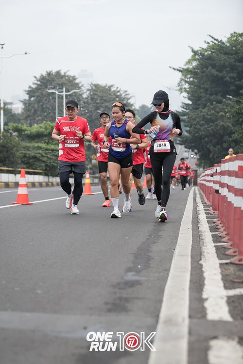 Race photo from ONE RUN 10K 2025