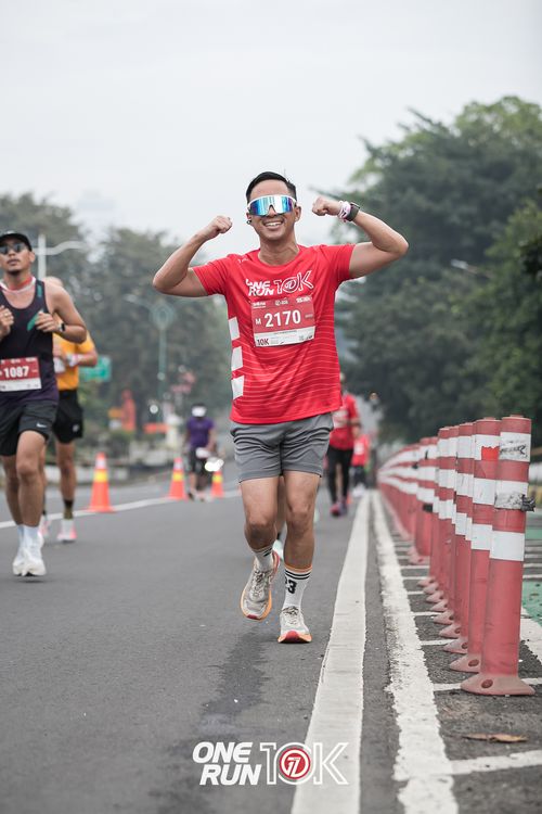 Race photo from ONE RUN 10K 2025