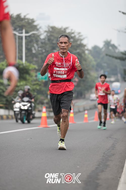 Race photo from ONE RUN 10K 2025