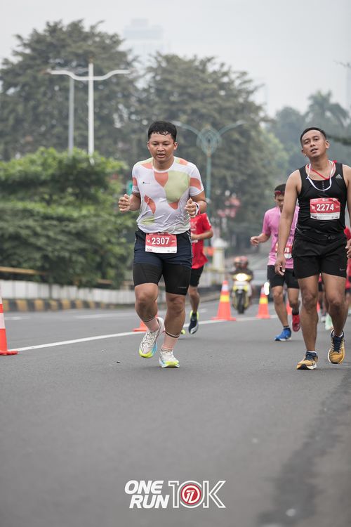 Race photo from ONE RUN 10K 2025